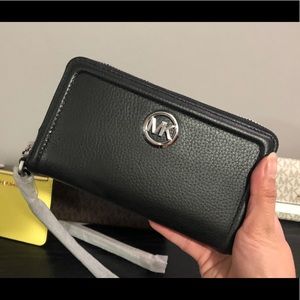 MK wallet